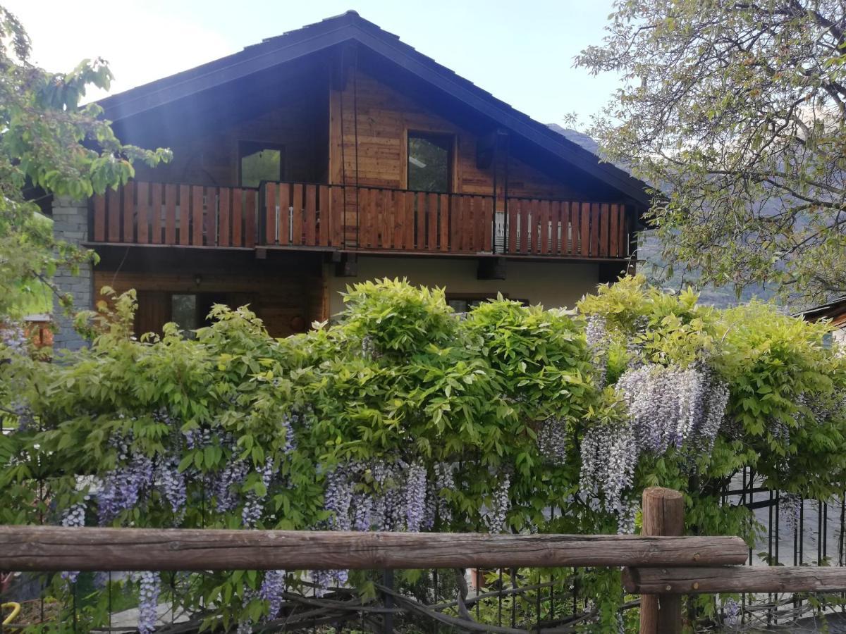 Hotel A Casa Da Elide Aymavilles Zewnętrze zdjęcie